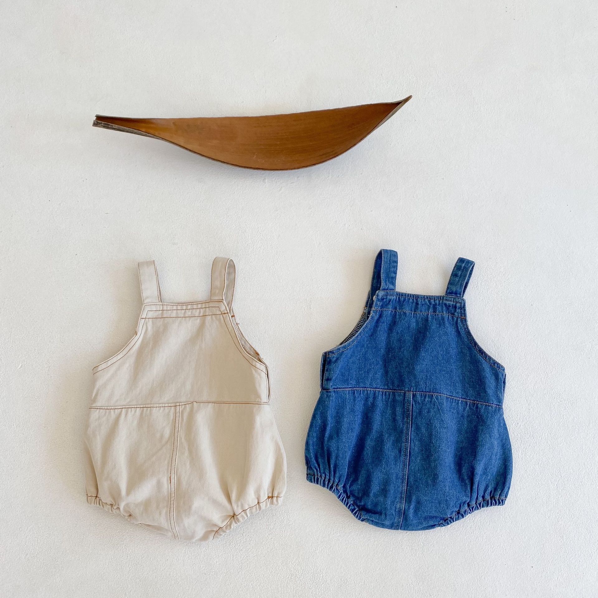 2024 Printemps Été Bébé Garçons et Filles Bretelles Cowboy, Sacs, Vêtements Plats, Combinaison En Coton 0-2 Ans, Vêtements Crawler_voghion.com