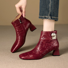 羊皮短靴女粗跟2025年秋冬新款真皮方头女靴中跟复古纯色百搭靴子