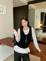 法式波点荷叶边长袖T恤女装早秋套装叠穿黑色针织马甲上衣两件套