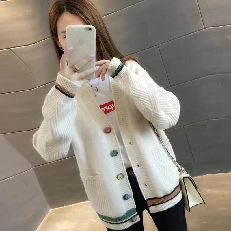 A very elegant cardigan sweater for women, a 2026 new spring collection, a stylish short knit jacket for women, perfect for spring and autumn A very elegant cardigan sweater for women, a 2026 new spring collection, a stylish short knit jacket for women, perfect for spring and autumn