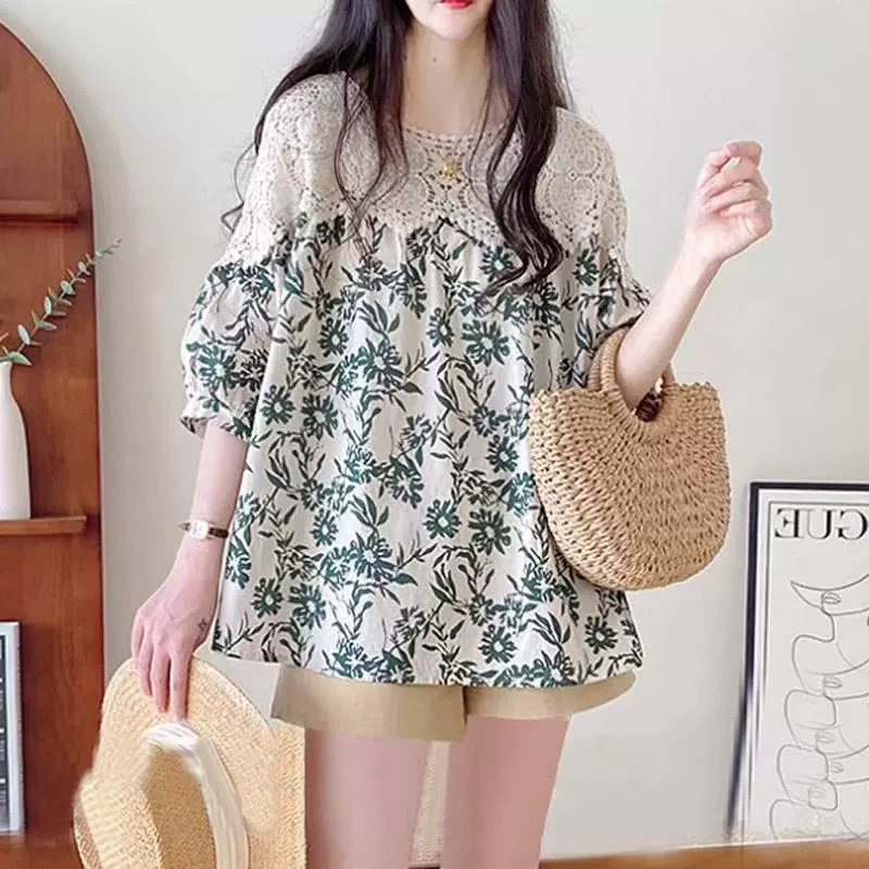 Новинка 2025: корейский стиль, сладко-острый, с открытыми плечами, кружевной вставкой, цветочный узор, короткий рукав, топ-бэбидолл