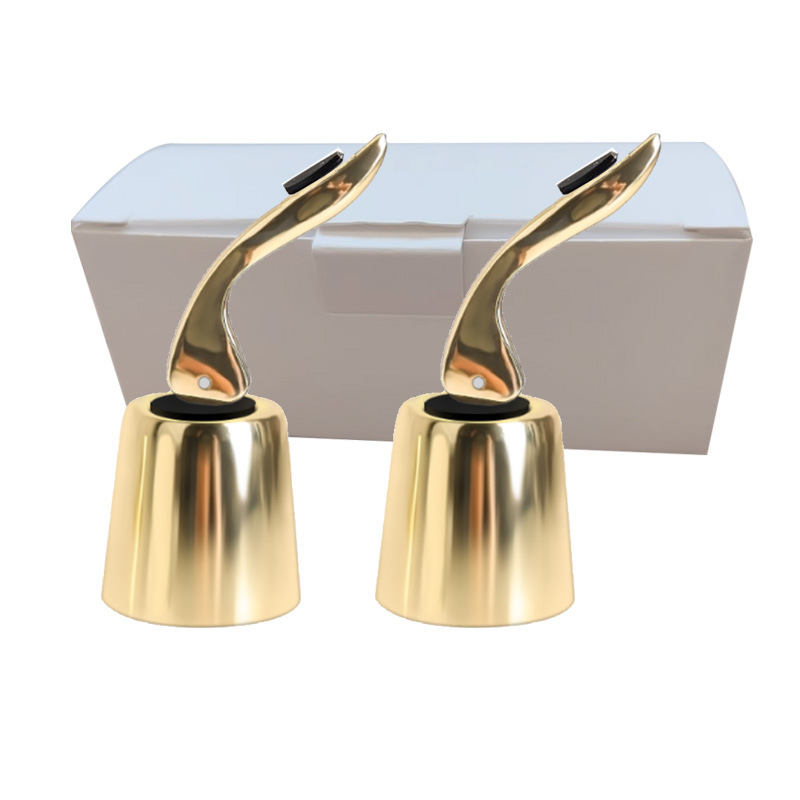 후드가 있는 황금색 플라스틱 손잡이 플러그 스테인리스 스틸 본체 2개 상자