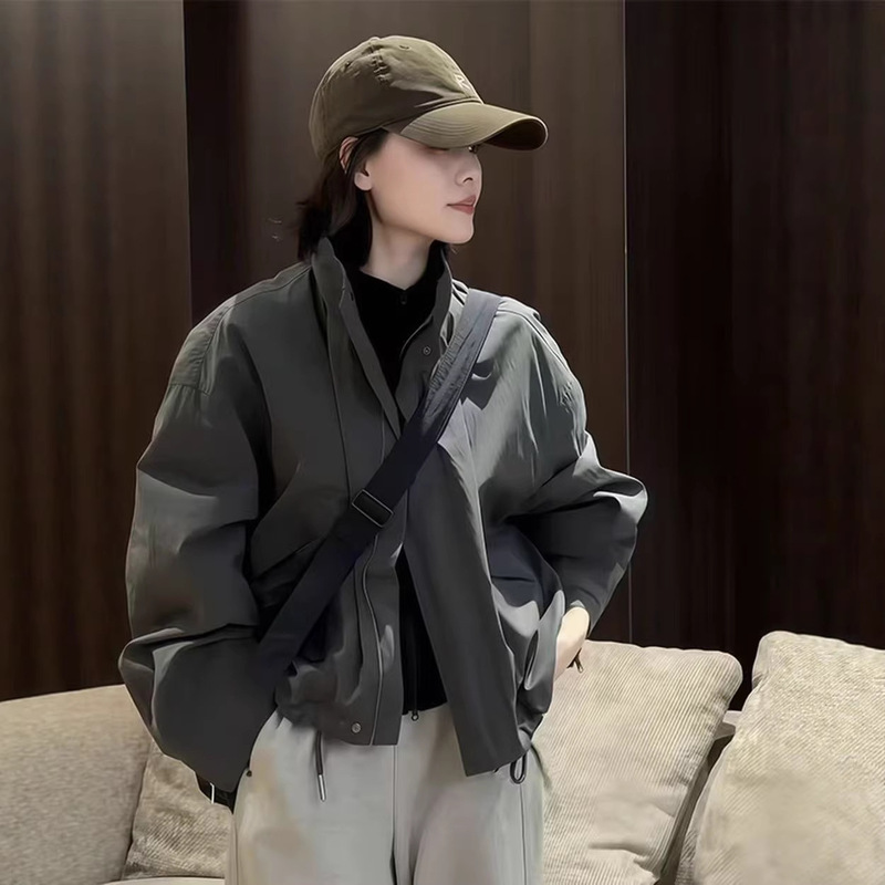 Casual Stand-Collar Padded Thickened Jacket for Women, 2026 Spring New Style, Petite Baseball Jacket Top Casual Stand-Collar Padded Thickened Jacket for Women, 2026 Spring New Style, Petite Baseball Jacket Top