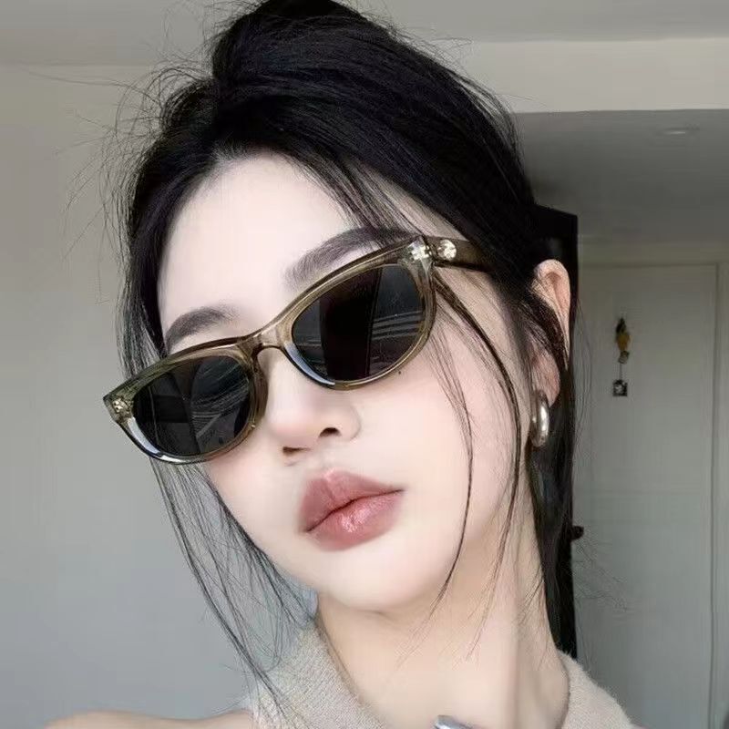 新しいg1mサングラス、インターネットセレブと同じスタイル、キャットアイレトロ抗UVサングラス、女性用ファッショナブルで個性的な男性用トレンディメガネ|undefined