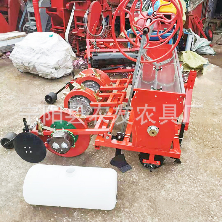 柴胡播种机2行起垄铺膜播种机玉米精播机 鸭嘴打孔免扣膜喷药毛豆