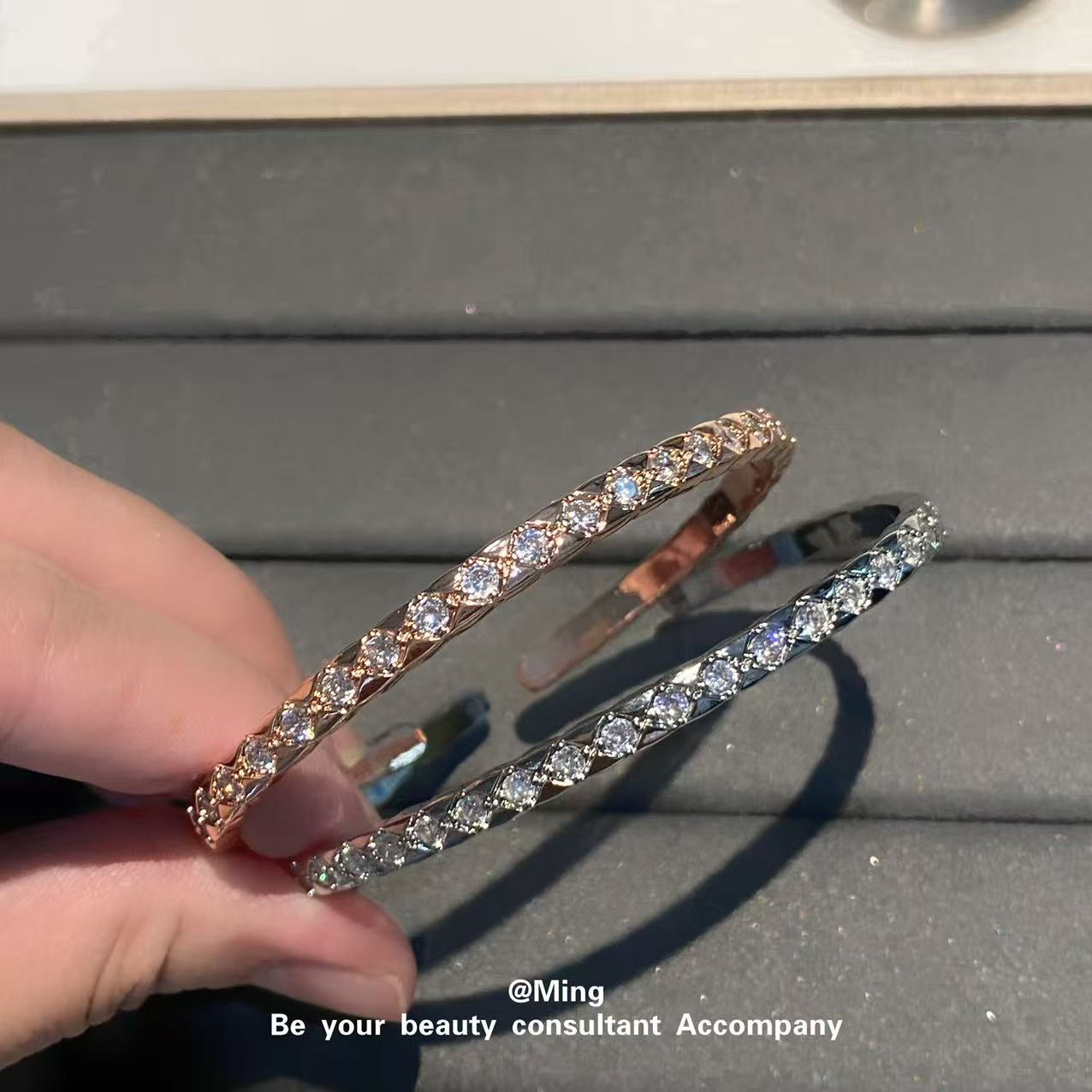 Bracelet, fashionable jewelry with zircon, Japanese and Korean, diamond encrusted