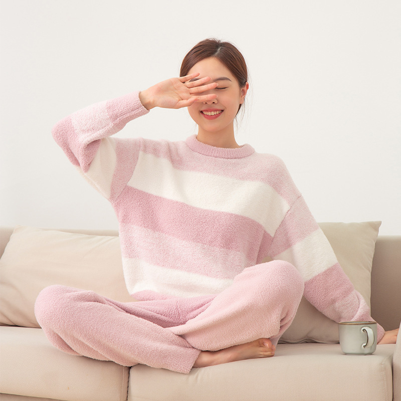 Half velvet pajamas women's feather yarn round neck pullover outerwear home wear autumn and winter women's thickened gp pajamas wholesale