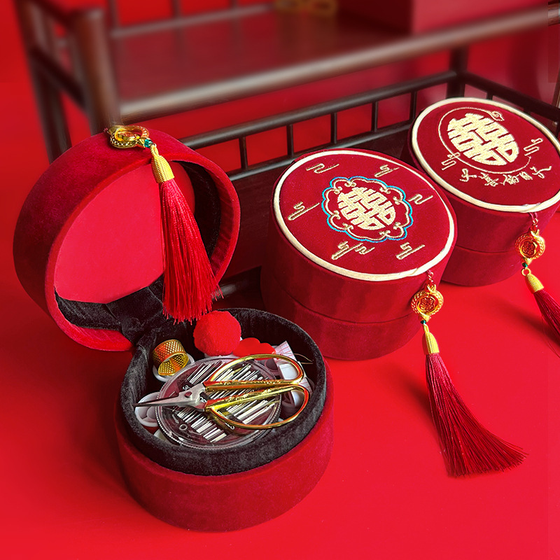 Bride Wedding Festive Wedding Dowry Accompanying Needle Bag Dragon and Phoenix Small Scissors Needle Set Household Needle Box