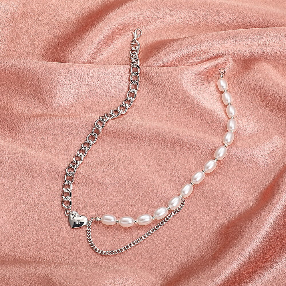Korea simple pearl stitching heart necklacepicture3