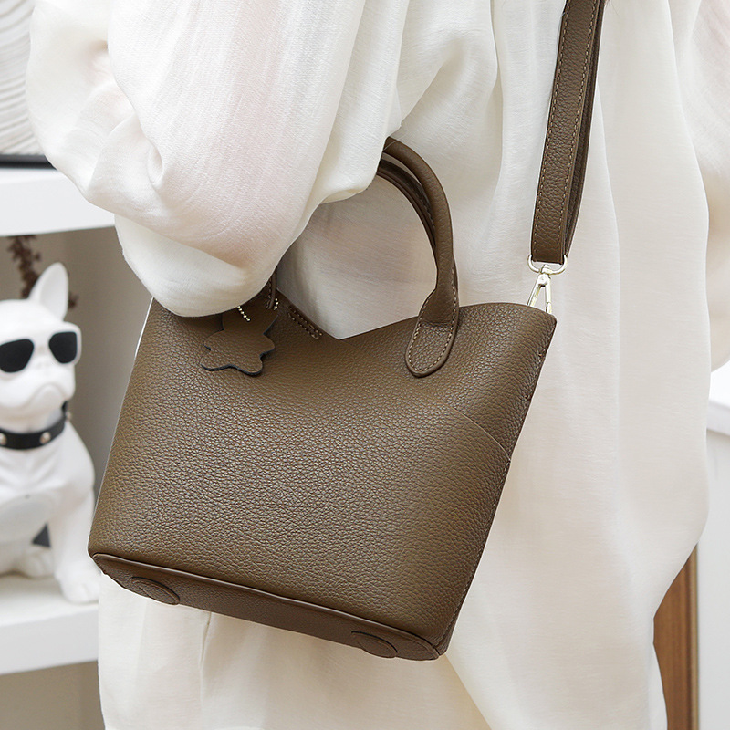 Bolso para mujeres 2024 primavera nuevo bolso para niños, moda transfronteriza, bolso de hombro, bolso de mano de madres de mediana edad