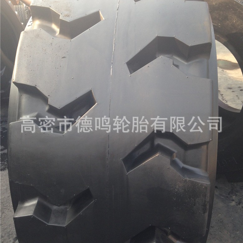 Suministro de fábrica 57*25-27 reforzado llenado bien neumático 57x25-27