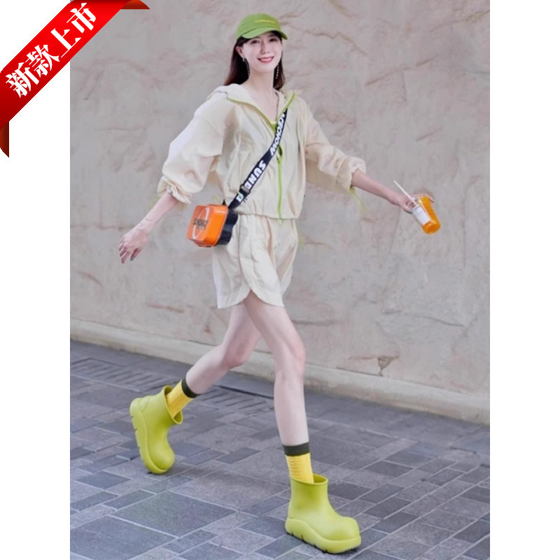 女性用夏のアウトドアレジャースポーツ日焼け止めスーツ、ゆったりとした多用途のジャケット、ショートパンツ、裏地付きロングスカート、2点セット|undefined