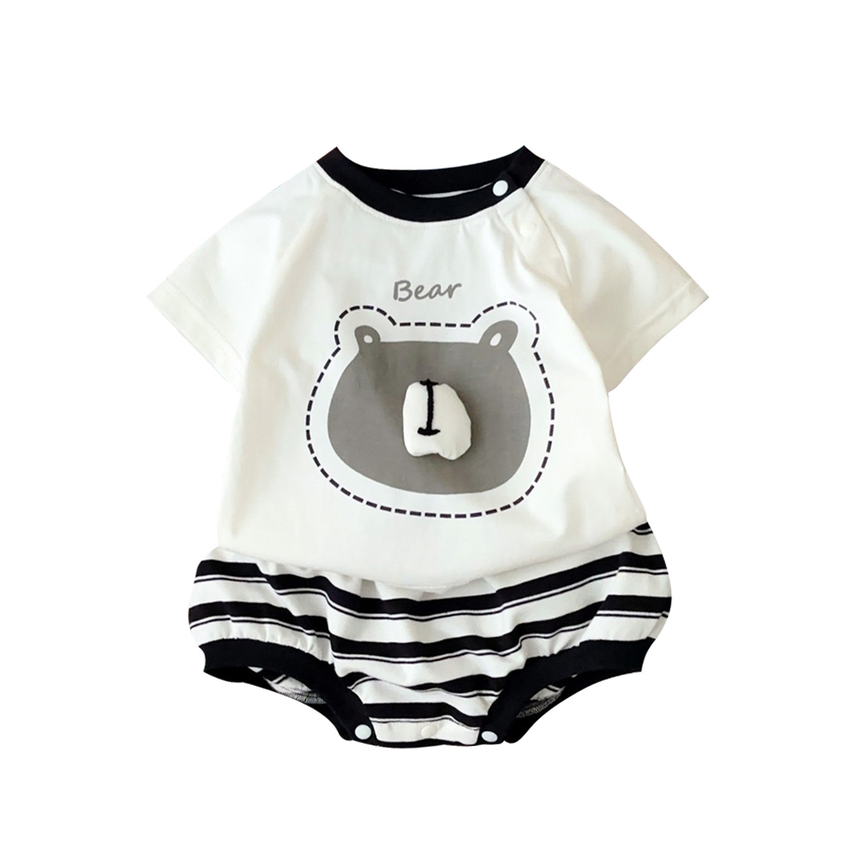 Traje de niño de estilo coreano verano delgado bebé estilo occidental ropa de protección solar camiseta pantalones cortos ropa de salida de tres piezas de todo fósforo 1