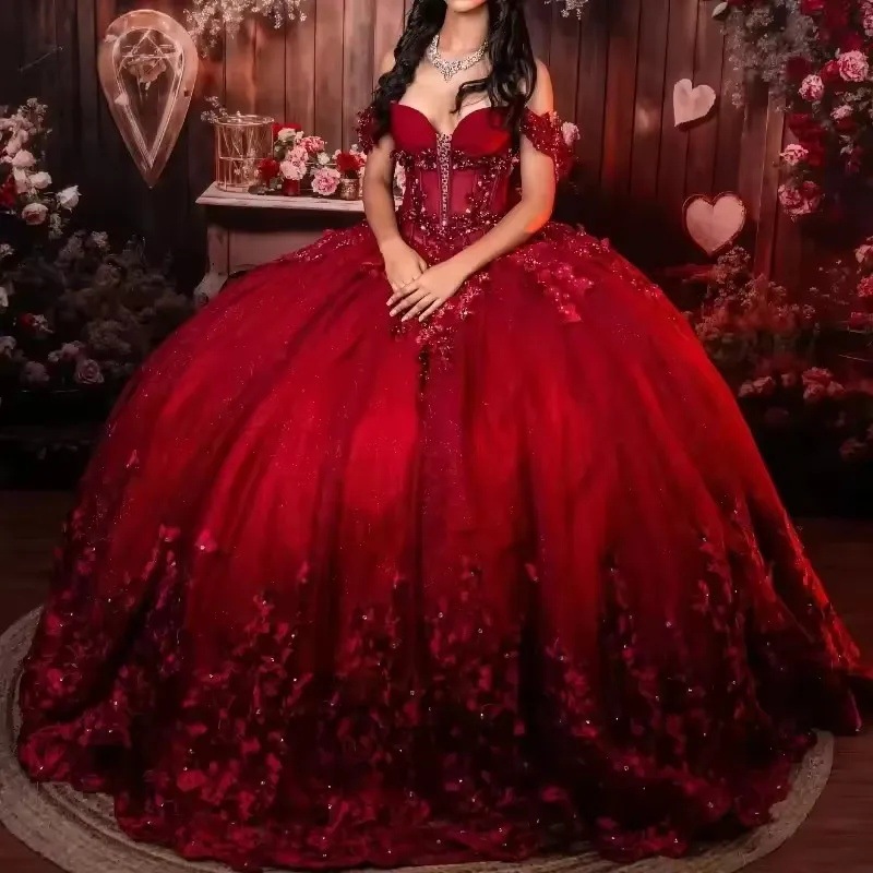 New Style Main Wedding Dress with Long Train, Red Floor-Length Tulle Gown, Heavy-Duty Appliqué, Strapless, 2026, Petite Size, Floral, High-Quality Texture