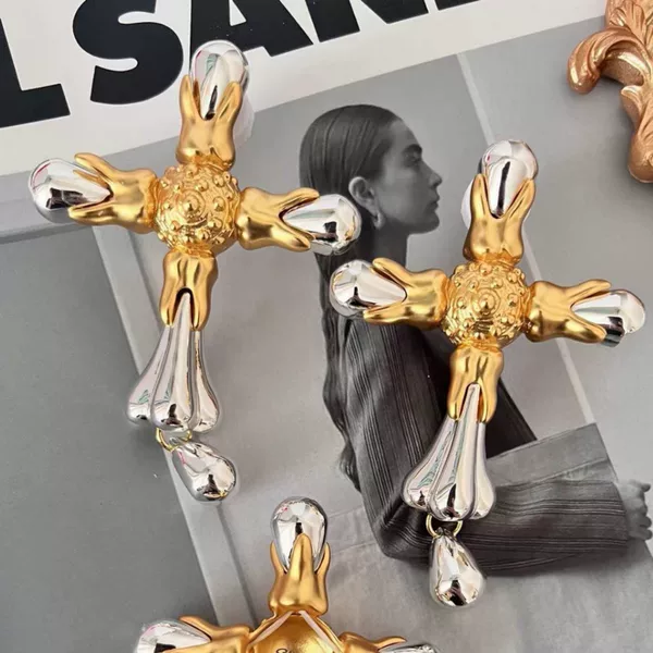 Shapa Vintage High-End Abstract Facial Features Earring and Brooch Series, High-Quality Craftsmanship