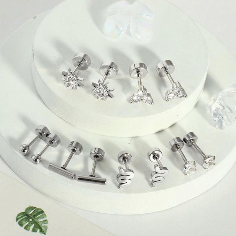 Pointed titanium steel lip stud product view