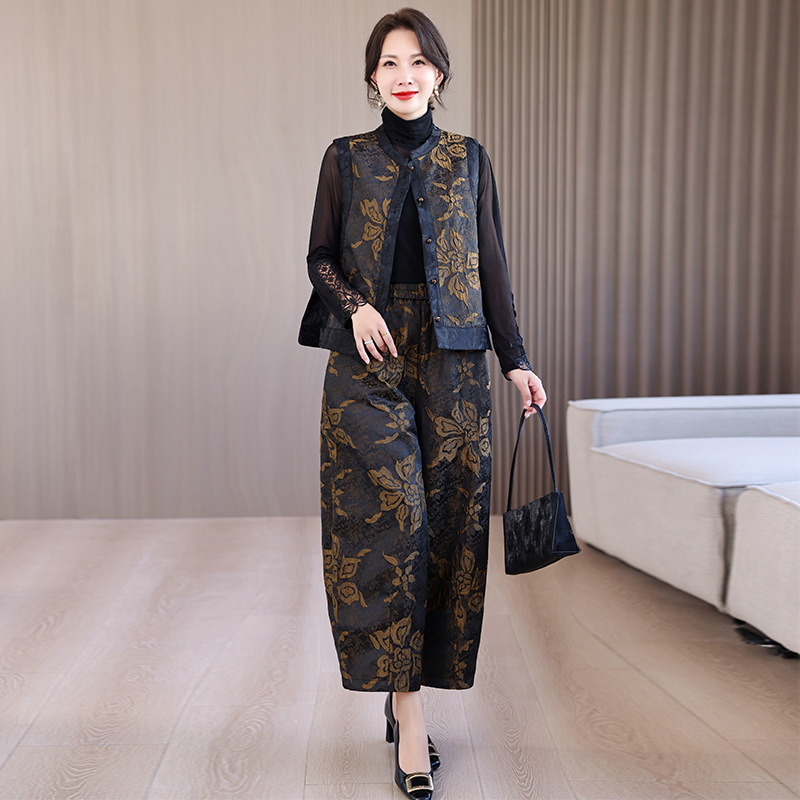 高品质减龄中年女欧洲站秋冬新款休闲百搭花苞裤时尚马甲两件套装|undefined