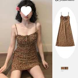 法式性感洋气小个子感碎花吊带收腰显瘦连衣裙女夏季新款图片色
