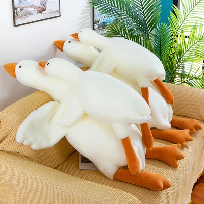 Oyuncaq yastıqlar: Soothing Big Goose Doll Doll
