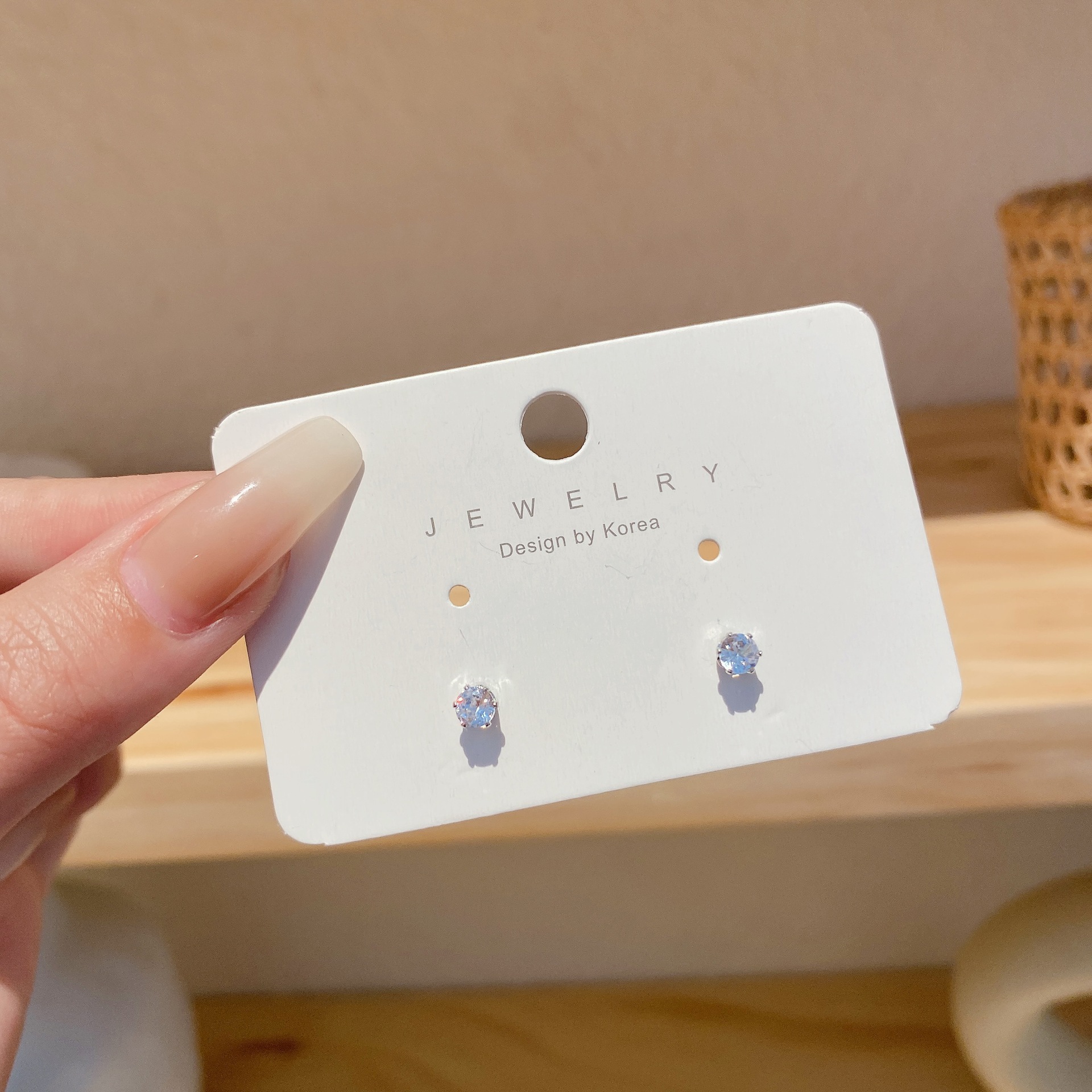 166 # tamaño pequeño Zircon Stud pendientes