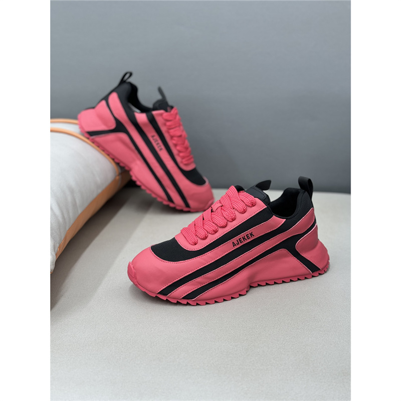 2025 신상 남성 신발 패션 트렌드 편안한 신발 트렌디 남성 신발 다용도 운동화 인기 편안하고 통기성 좋은 xlz