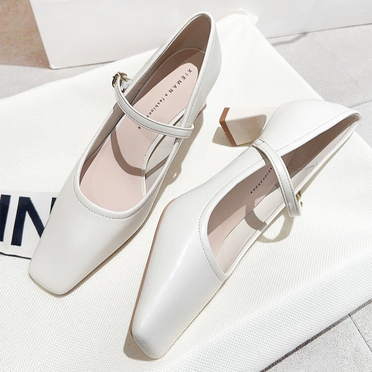 Sheepskin Version of Stylish Square-Toe High-Heeled Shoes with Chunky Heels, 2026 New Model, Versatile for Spring and Autumn, Comfortable and Not Tiring on the Feet, Women's Single Shoes