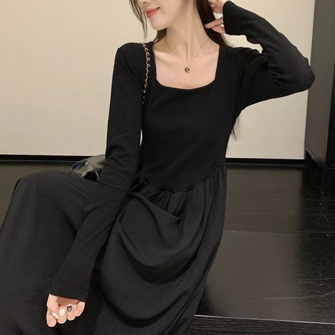 赫本黑色连衣裙女2025春季新款长袖收腰显瘦小黑裙高级感圆领长裙|undefined