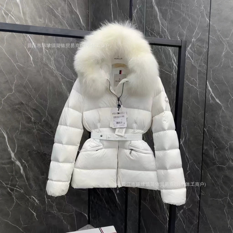 Mengkou high-end women's hooded short jacket with imported fox fur trim and a fitted waist