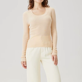 女式毛呢外套;女式针织衫;女式羊绒衫