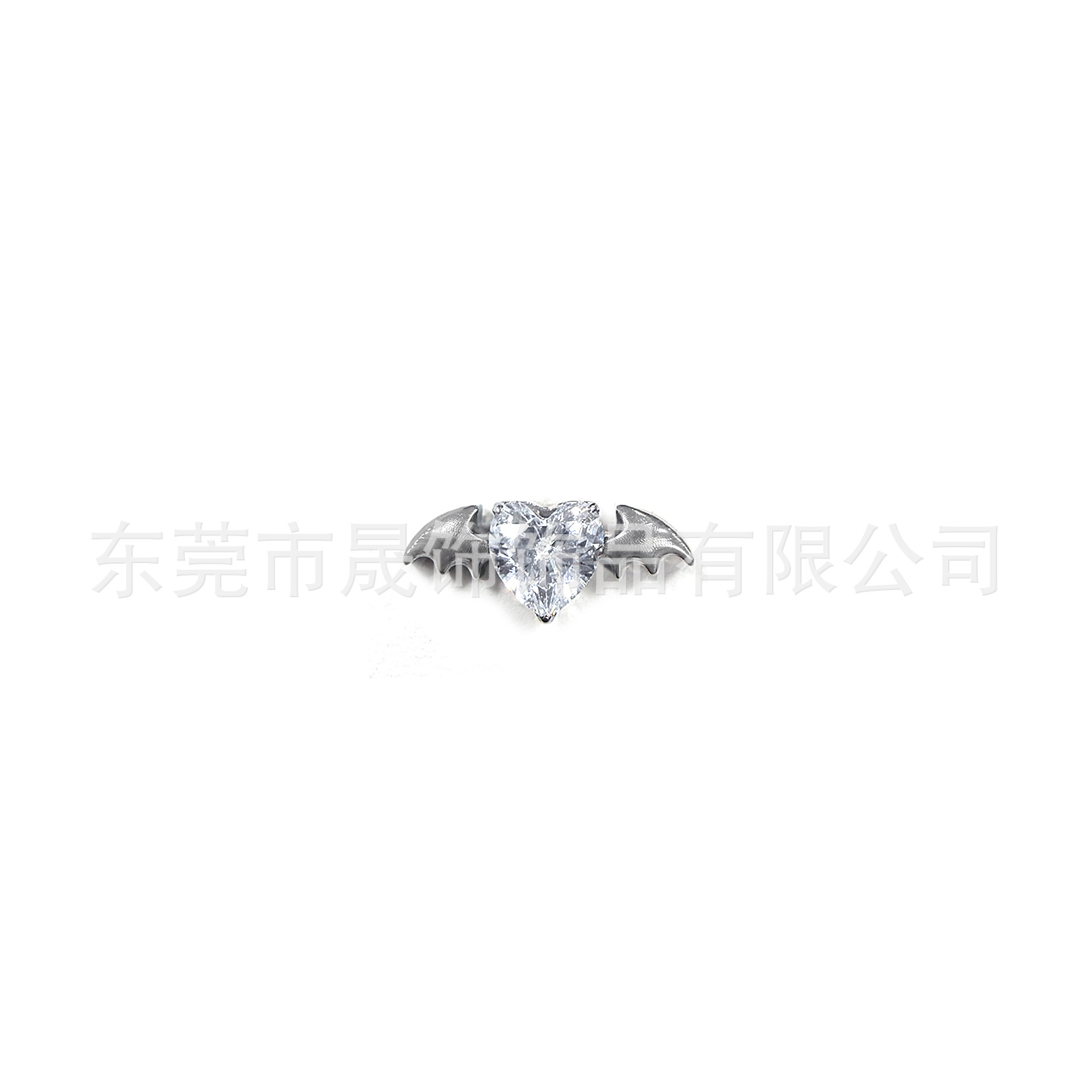 F136 Titanium Alloy 蝙蝠翅膀 Studded Heart Cubic Zirconia Ear Stud G23 Titanium Internal Thread 人体 Piercing Jewelry