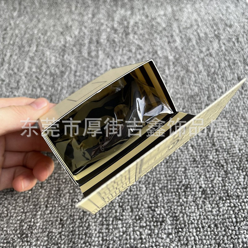 在庫あり 車載アロマスタンド 固形アロマタブレット エアコン吹き出し口クリップ 車載芳香剤 車載飾り|undefined