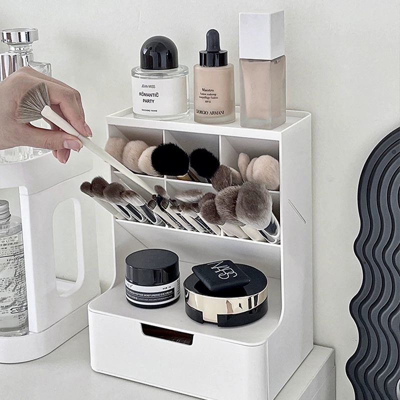 Brush, storage box, dressing table, perfume, eye shadow, lipstick