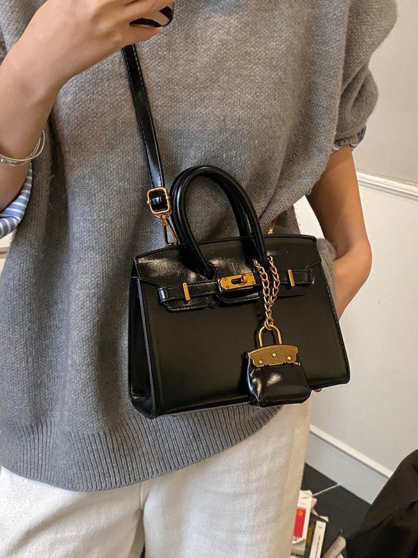 Bolsos de alta sensación de Kelly para mujeres ventas calientes transfronterizas nuevas tendencias de moda bolsos portátiles de platino de lujo ligero versátil bolso de mochila