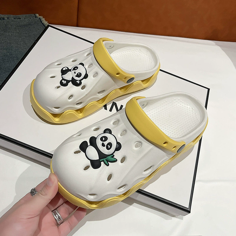 Симпатичные туфли Panda с цветочным дырочным туфлями женская толстая подошва нескользящая утечка воды, комбинированные тапочки для пляжного отдыха на открытом воздухе сандалии