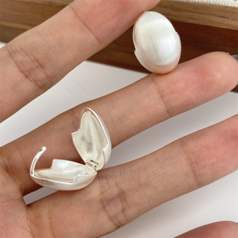 Simple Style Solid Color Copper Gold Plated Silver Plated Earrings 1 Pair