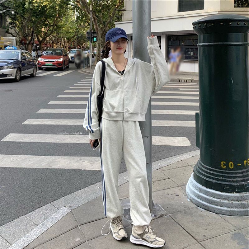 网红宽松版春秋季运动套装时尚休闲韩版显瘦洋气学生跑步服两件套