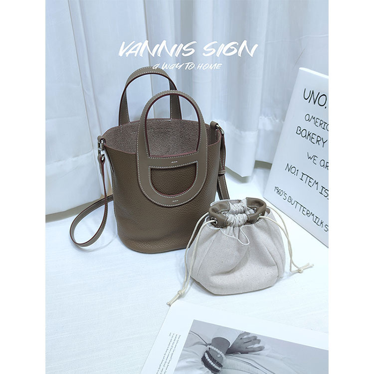 猪鼻子菜篮子包2025新款水桶包真皮女包百搭头层牛皮手提包斜挎包