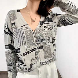 夏季新款V领羊毛针织开衫画报风金丝字母设计感针织上衣气质百搭