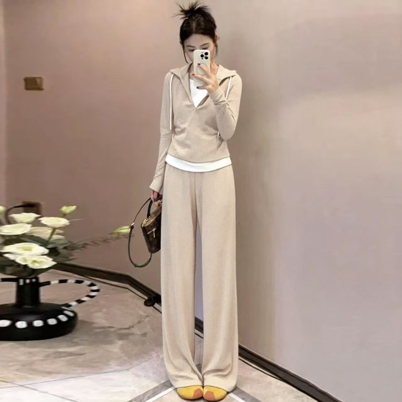 Hooded Two-Piece Sports Suit for Women 2026 Spring New Style Loose Slimming Half-Zip Casual Simple Two-Piece Set