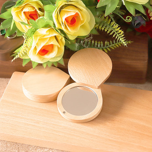 ��ľ��ľŮʿ���y�R����С�R�ӱ�y�S���R���D���y�R�ֳִ���