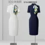中心客服展示接待洋装