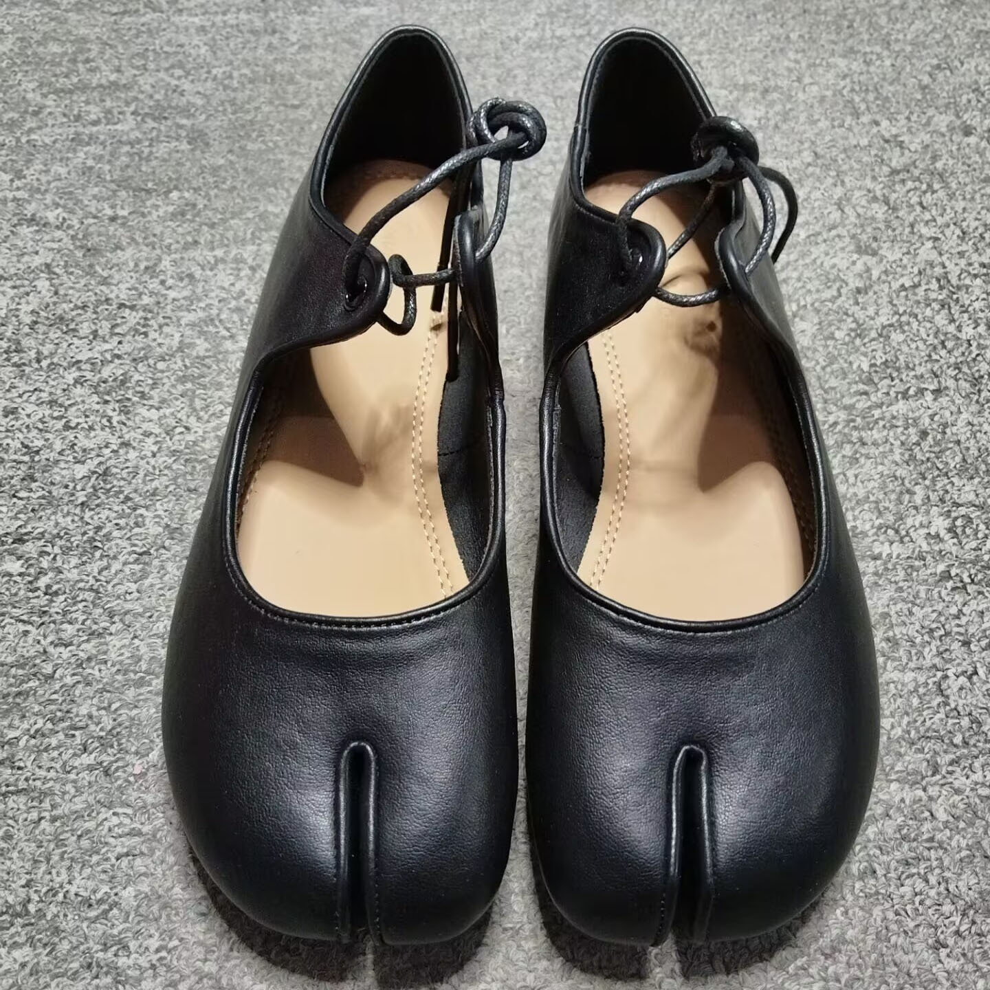 Women's Split-toe Butterfly Strap Mary Jane Ballet Flat Shoes_voghion.com