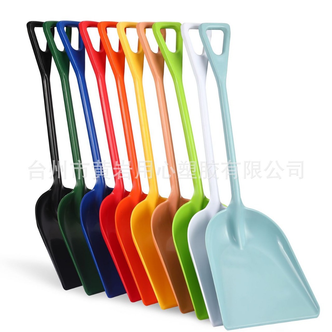 厂家优惠供应园林工具一体式加厚加长款塑料雪铲冰铲防爆铲