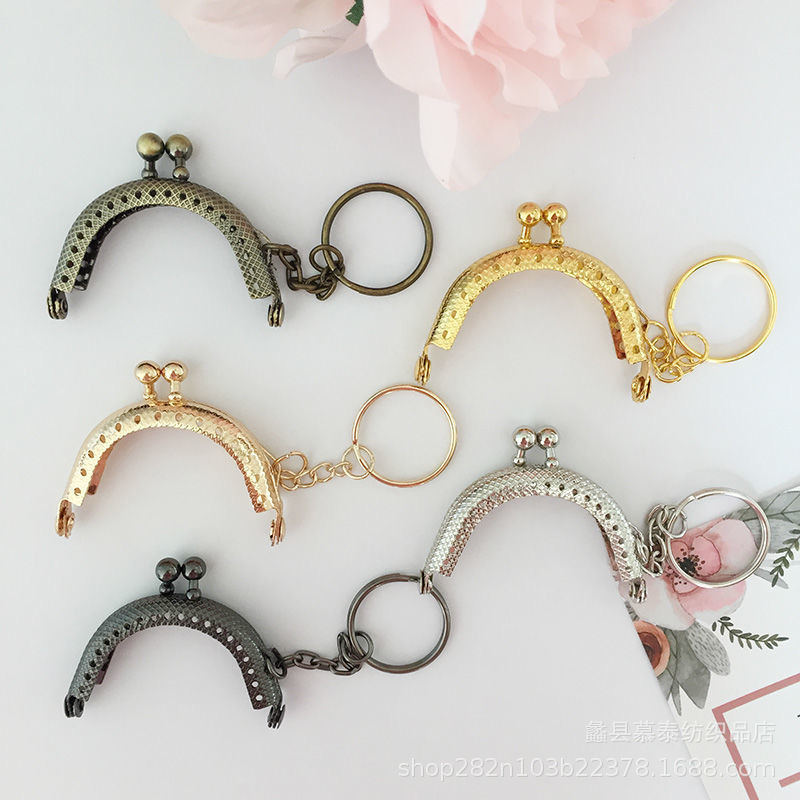 Llavero Metálico Semicircular de 5cm al por Mayor con 14/20 Agujeros, Accesorios para Monederos Hechos a Mano con Fieltro de Lana, Diseño a Cuadros.