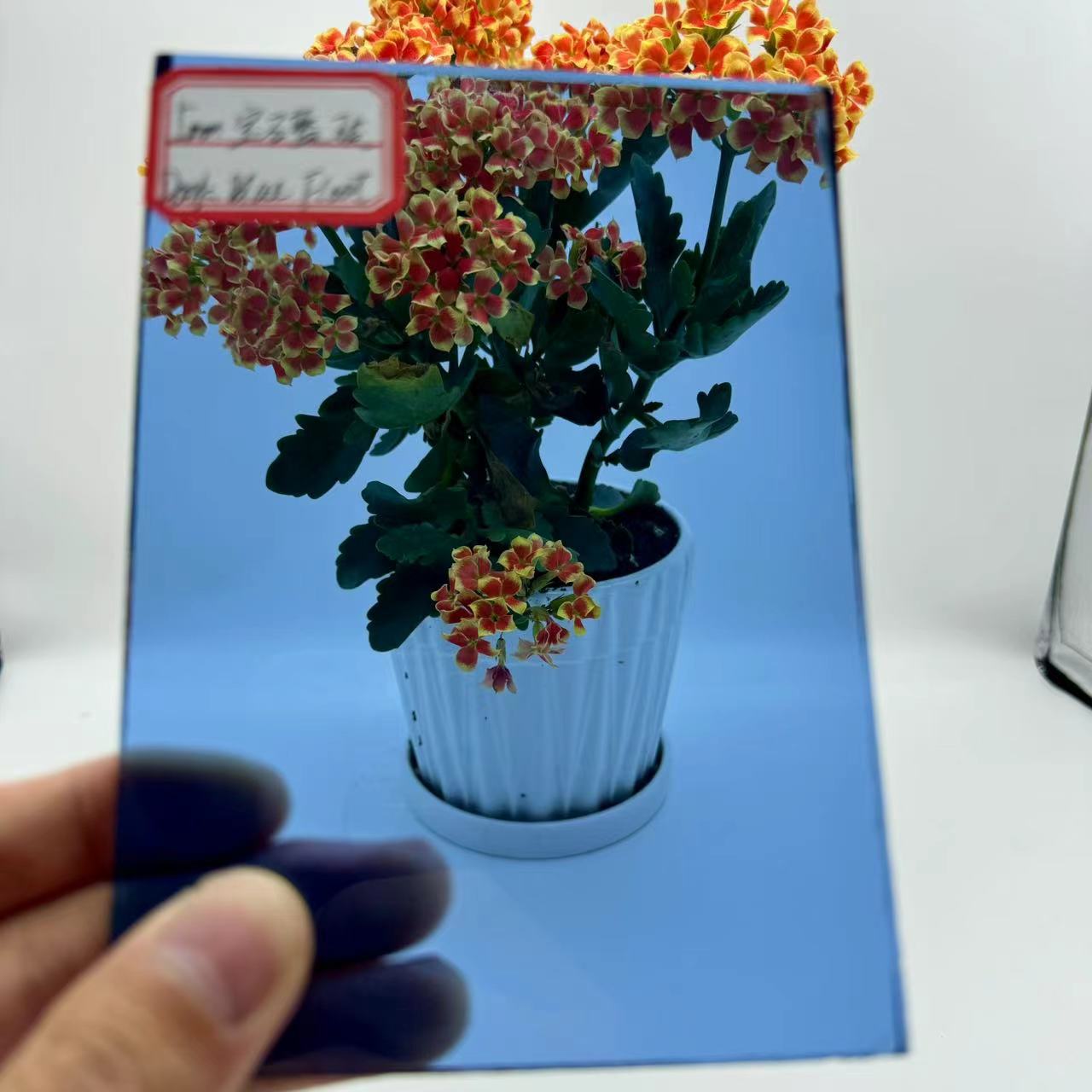 4mm 5mm 6mm 宝石蓝色玻浮法玻璃原片