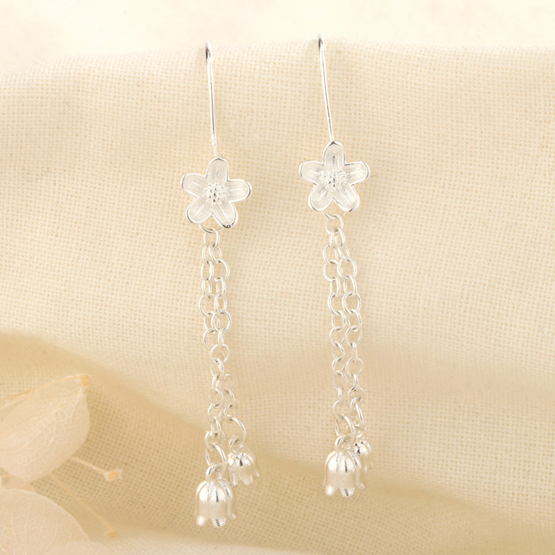 S925 Silver-plated Flower-shaped Tassel Earrings for Women, Light Luxury, High-end, Unique Design, Instagram Style, Bellflower Hook Earrings