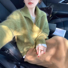 老钱风简约气质翻领毛衣女秋冬新款针织衫时尚减龄长袖上衣绿色