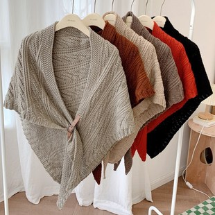 2025 Korean version solid color knitted shawl women's cloak with leather buckle neck scarf knitted wool triangle shawl