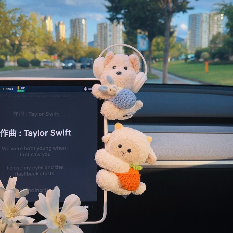New Car Ornaments Plush Doll Car Dashboard Screen Decoration Ornaments Trendy High-End Decorations for Girls