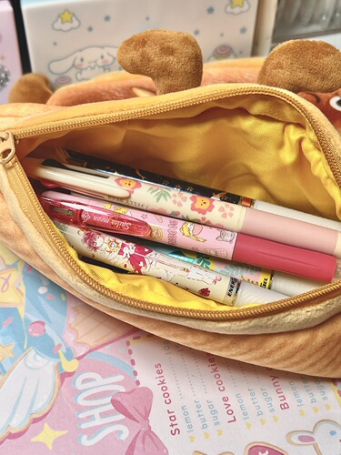 Cute emotional bread pencil case Japanese junior high school student large capacity high school student pencil case internet celebrity pencil case for boys and girls